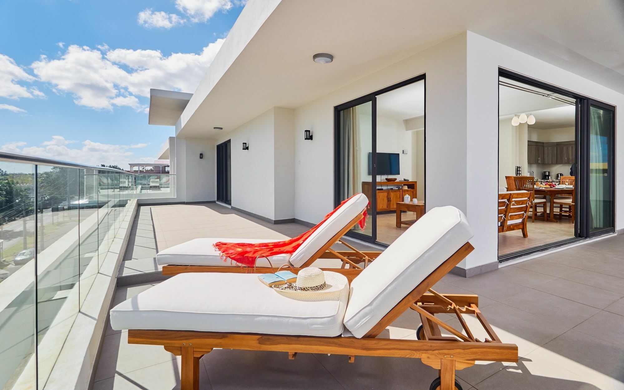 Liberty Drive Apartments & Penthouses By Lov Trou aux Biches Exterior foto