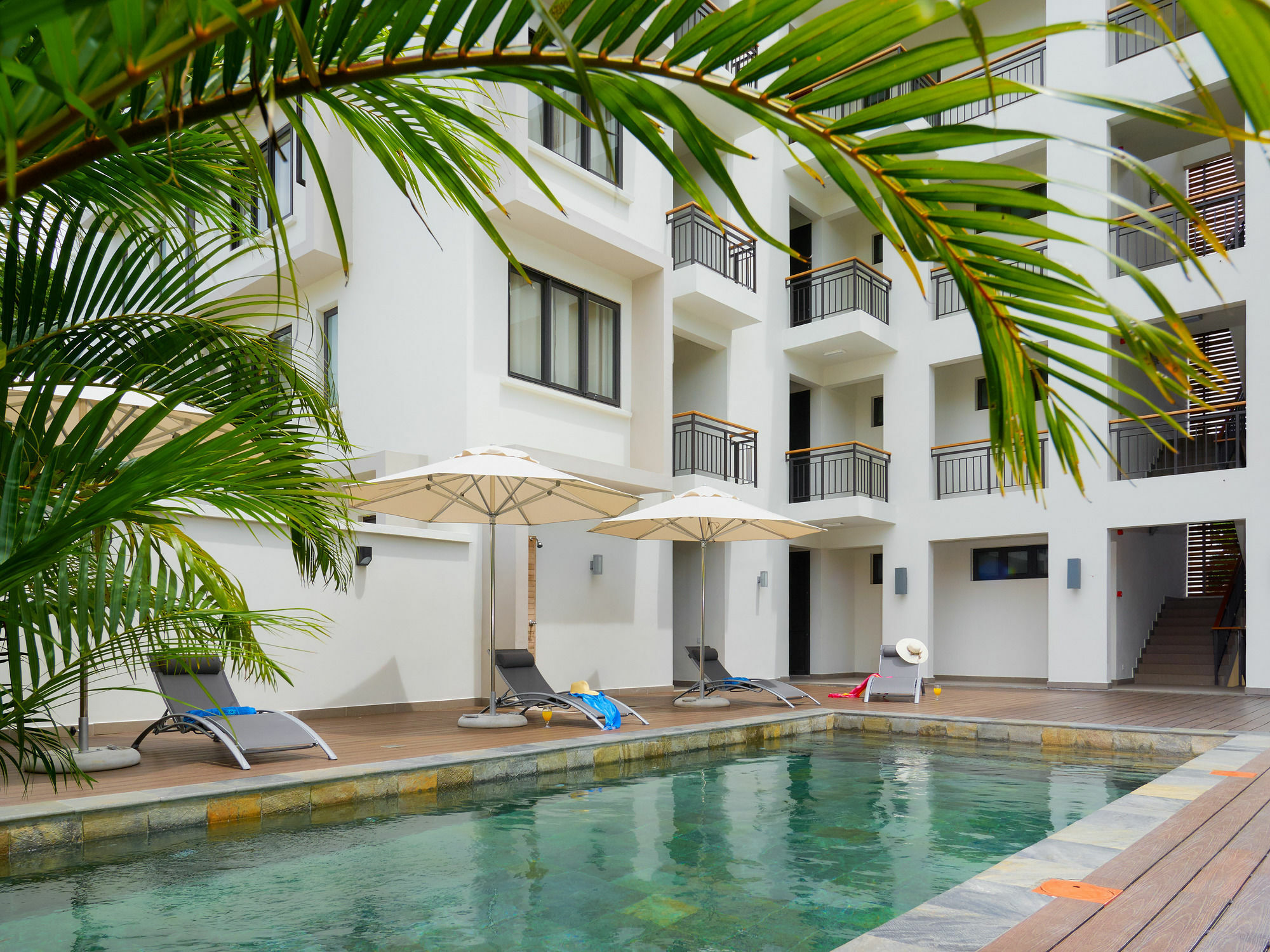 Liberty Drive Apartments & Penthouses By Lov Trou aux Biches Exterior foto